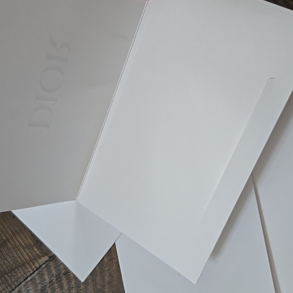 Dior Gold Lettered White Message Envelopes - Picture 2 of 3